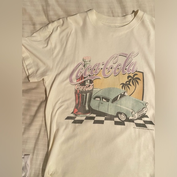 Soft A&F Tee - Picture 2 of 2